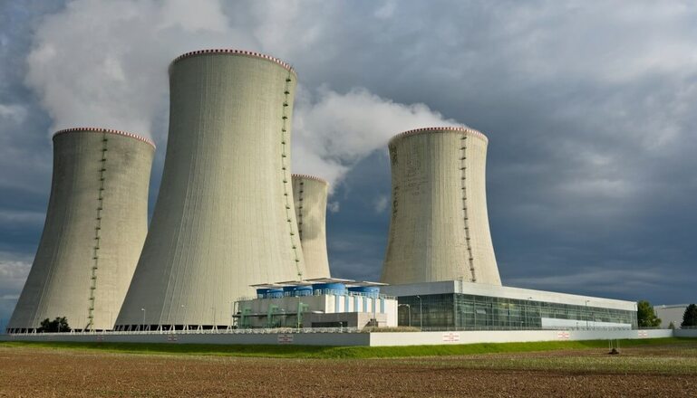 Equinix Partners on Clean Energy to Power AI Data Center Growth